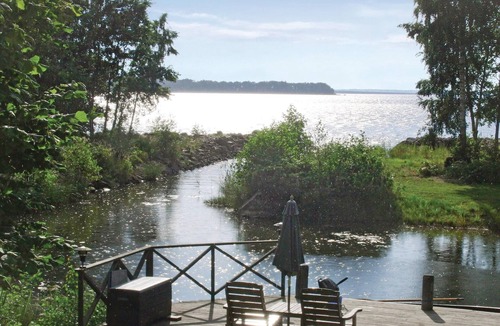 Sjotorp House | 2 bedroom cozy home in Sjötorp