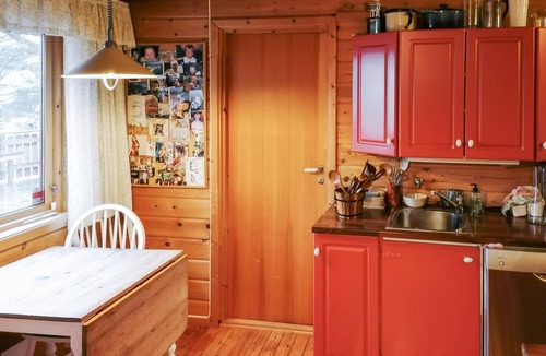 Gjemnes Municipality House | 2 bedroom gorgeous home in øydegard