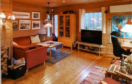 Gjemnes Municipality House | 2 Bedroom Gorgeous Home In Øydegard