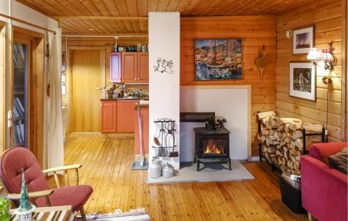 Gjemnes Municipality House | 2 Bedroom Gorgeous Home In Øydegard