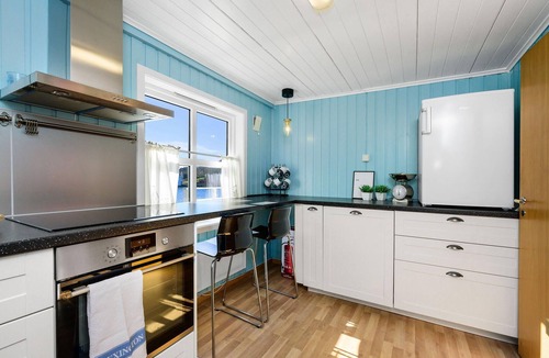 Tælavag House | 2 bedroom lovely home in Telavåg
