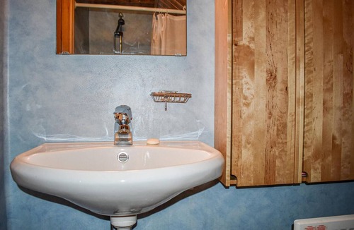Odeshog House | 2 bedroom lovely home in ödeshög