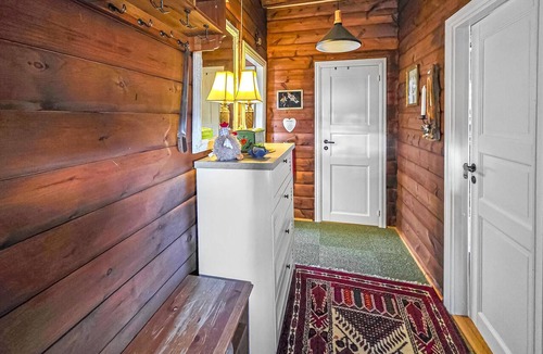 Kamben House | 2 bedroom lovely home in Gol