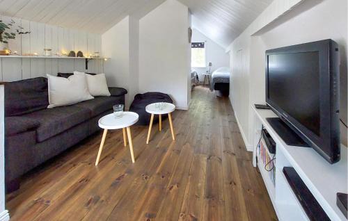 Jalluntofta House | 2 Bedroom Lovely Home In Unnaryd
