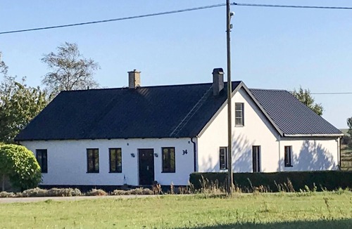 Kopingebro House | 2 bedroom pet friendly home in Köpingebro