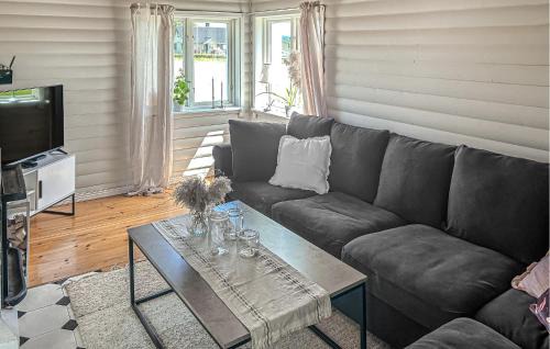 Kristinehamn House | 2 Bedroom Pet Friendly Home In Kristinehamn