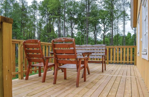 Gullabo House | 2 bedroom pet friendly home in Gullabo