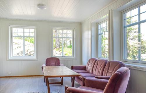 Sogne Apartment | 2 Bedroom Stunning Apartment In Søgne