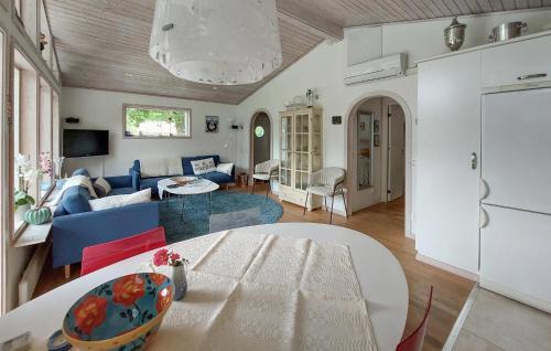 Farhult House | 2 Bedroom Stunning Home In Höganäs