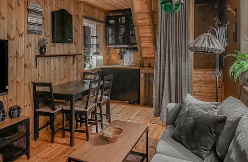Samnanger House | 2 bedroom stunning home in Tysse