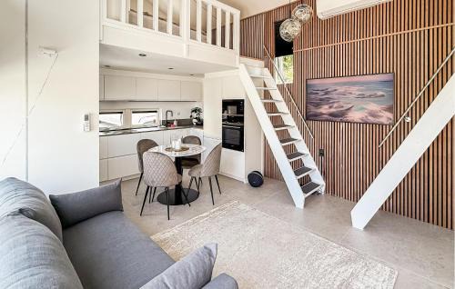 Molndal House | 2 Bedroom Stunning Home In Mölndal