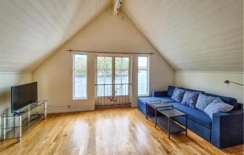 Lysekloster House | 2 Bedroom Stunning Home In Lepsøy