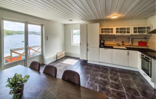 Lysekloster House | 2 Bedroom Stunning Home In Lepsøy