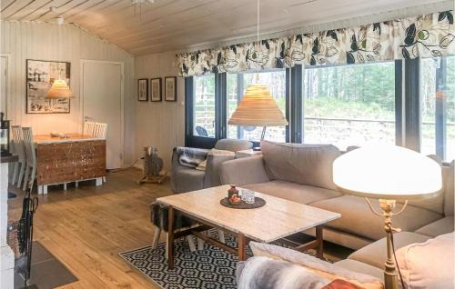 Fasalt House | 2 Bedroom Stunning Home In Örkelljunga