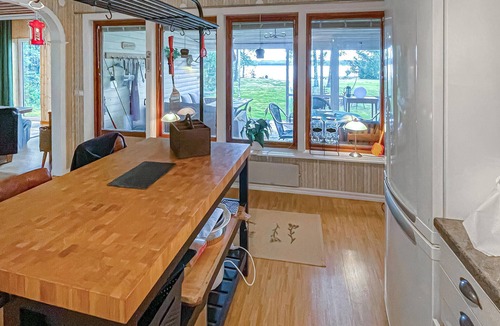 Vanern - Vattern House | 2 bedroom stunning home in Kristinehamn