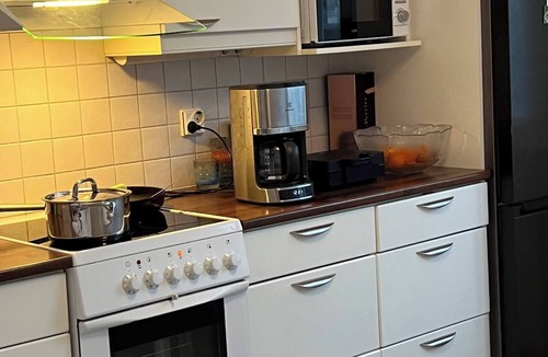 Hameenkyla Apartment | 2 Bedrooms Flat at Train Station