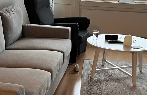 Hameenkyla Apartment | 2 Bedrooms Flat at Train Station