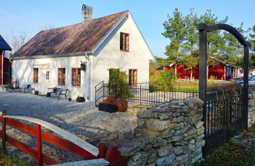Slite House | 2 person holiday home in SLITE