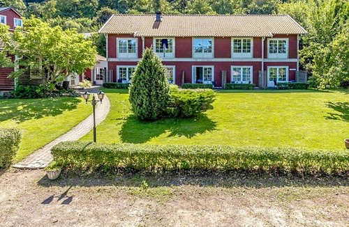 Bastad House | 2 person holiday park home in BÅSTAD