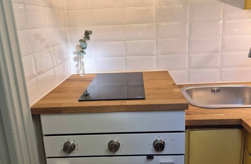 Alppiharju Apartment | 2-room flat in Alppila, Helsinki near Pasila