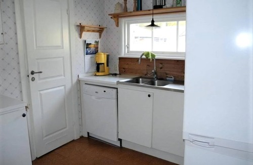 Hallevik House | 2 very cozy holiday homes!