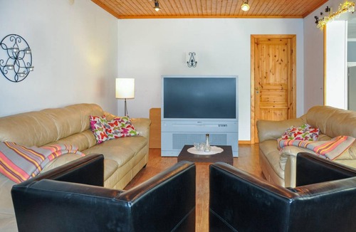 Molkom House | 250 m² House ∙ 5 bedrooms ∙ 11 guests