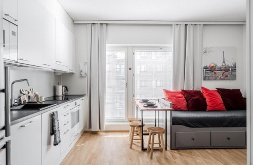 Turku Apartment | 28m2 condo & own parking place indoors