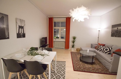 Etu-Toolo Apartment | 2ndhomes Fredrikinkatu Apartment