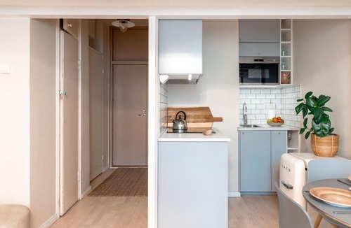 Hietalahti Apartment | 2ndhomes Stylish loft-studio in Kamppi