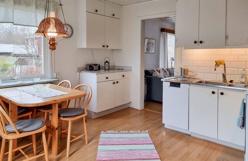 Roennaeng House | 3 bedroom amazing home in Dyrön