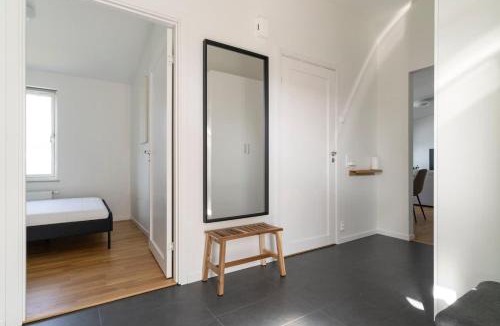 Bastad House | 3-Bedroom Apartment w Workspace & Balcony