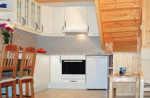 Kvinnherad House | 3 bedroom awesome home in Hatlestrand