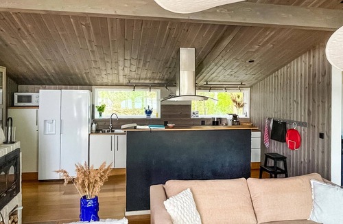 Norrkoping O House | 3 bedroom awesome home in Vikbolandet