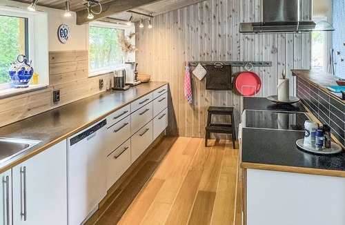 Norrkoping O House | 3 bedroom awesome home in Vikbolandet