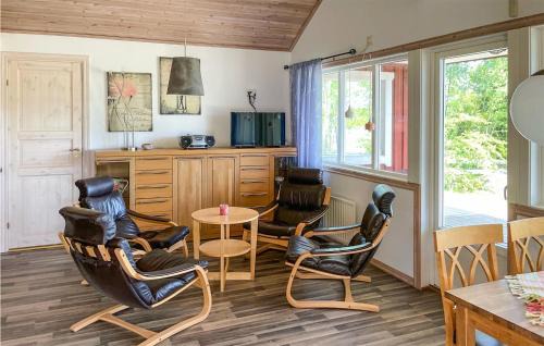 Flattinge House | 3 Bedroom Awesome Home In Vittaryd