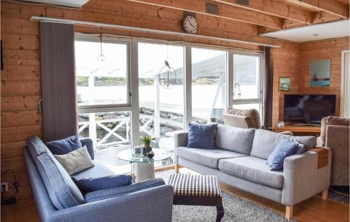 Bokn House | 3 Bedroom Beach Front Home In Bokn