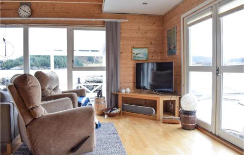 Bokn House | 3 Bedroom Beach Front Home In Bokn