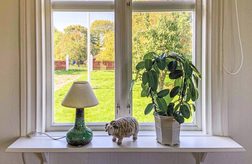 Storlinge House | 3 bedroom beach front home in Borgholm