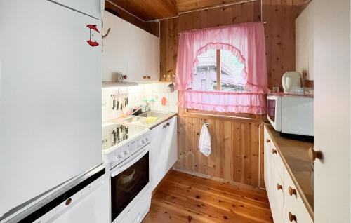 Molde House | 3 Bedroom Beautiful Home In Sekken