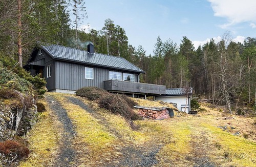 Molde House | 3 bedroom beautiful home in Sekken