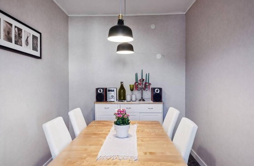 Finspang Apartment | 3 bedroom cozy apartment in Finspång