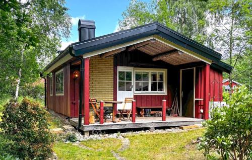 Korsveka House | 3 Bedroom Cozy Home In Knäred