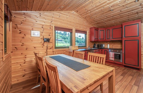 Frei House | 3 bedroom cozy home in øydegard