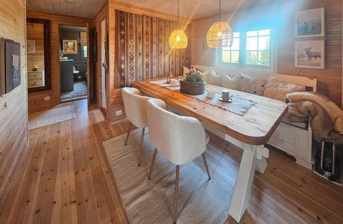 Lardal Municipality House | 3 bedroom gorgeous home in Passebekk