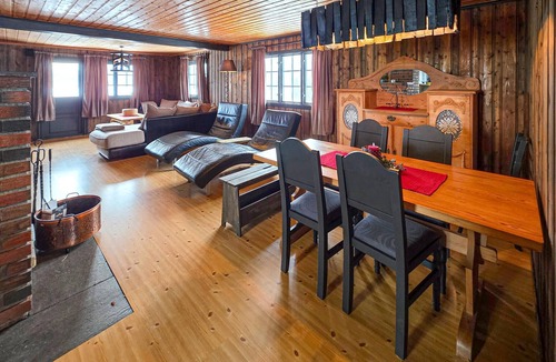 Seljord House | 3 bedroom gorgeous home in Vinje
