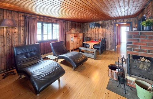Seljord House | 3 bedroom gorgeous home in Vinje