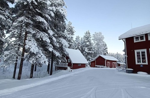 Storsund House | 3 Bedroom house to rent in Storsund Sweden