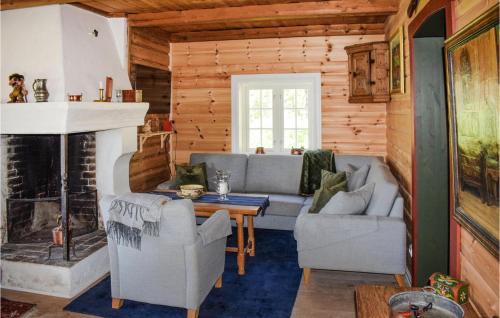Moss Municipality House | 3 Bedroom Lake Front Home In Sperrebotn