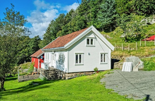 Flekkefjord House | 3 bedroom lovely home in Hidrasund