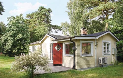 Beddingestrand House | 3 Bedroom Nice Home In Beddingestrand